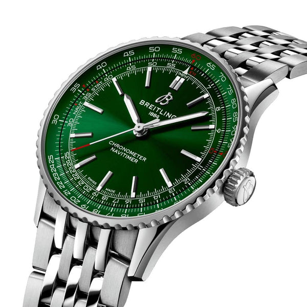 A17329371l1A1_Breitling_navitimer-automatic-41-green-three-quarter_Kempkens-Juweliere