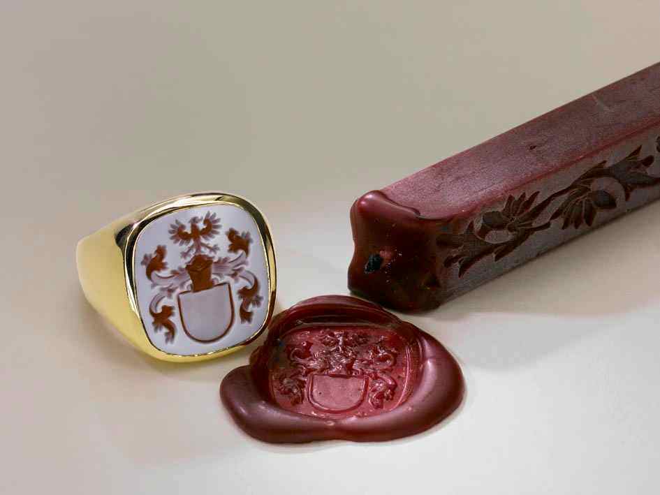 Ein Ring, der Ihnen gehört