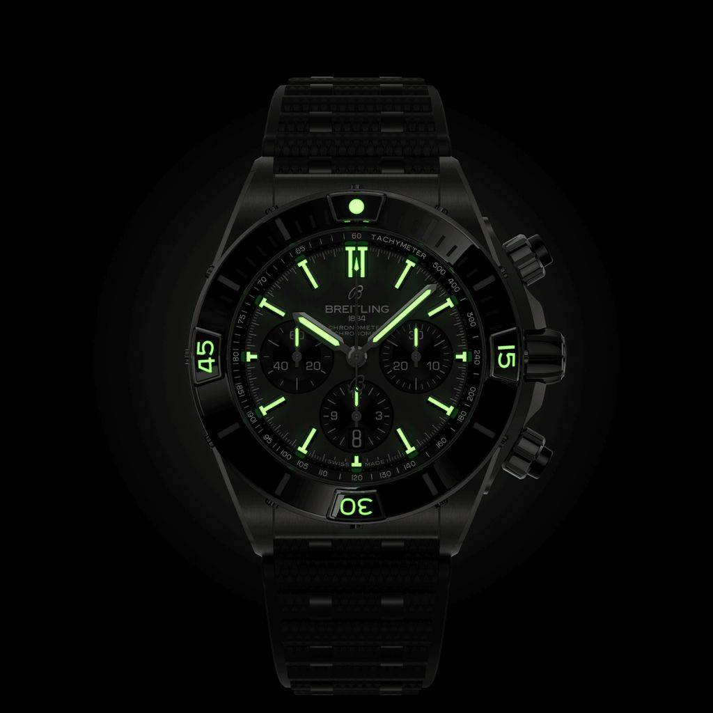 Super Chronomat B01 44 Titan