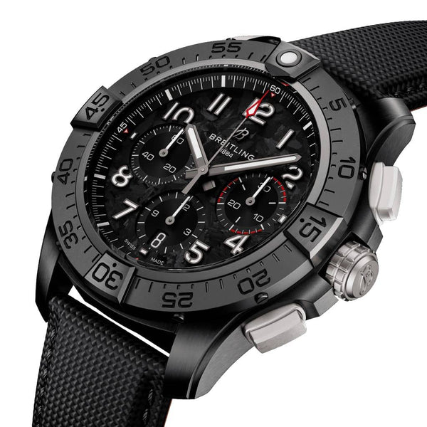 SB0147101B1X1Breitling_AVENGER-B01-chronograph-44-night-mission-three-quarter_Kempkens-Juweliere