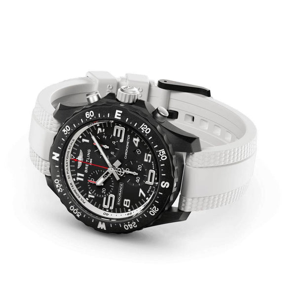 X83310A71B1S1_Breitling_ENDURANCE-PRO-38-rolled-up_Kempkens-Juweliere