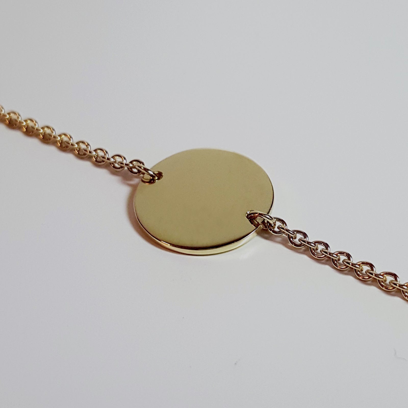 Kempkens-Atelier-Armband-Kreis-Gravurplatte-Gelb-Gold-poliert