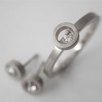 Ring - Der kleine Mond