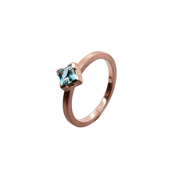 Ring - Atelier La Vie Swiss Blue Topas